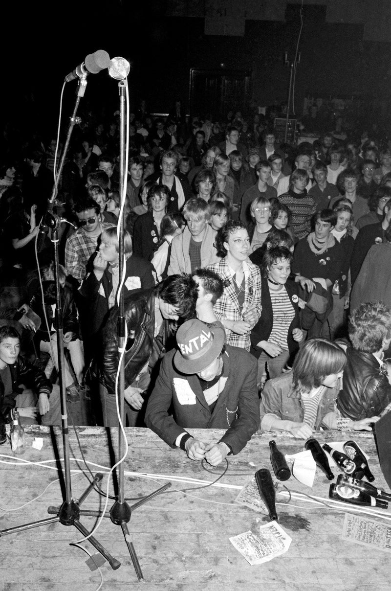 Punk by Jan Sneum : Concert of the Moment Fine-art photography Jan Sneum 